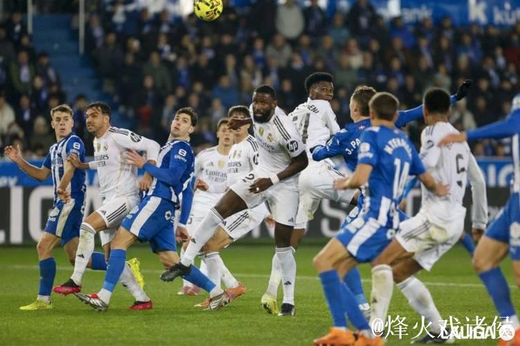 2-1 14亿豪门终结连败6轮2胜 神锋17轮17球 昔日亿元前锋28轮首球 2-1 14亿豪门终结连败6轮2胜 神锋17轮17球 昔日亿元前锋28轮首球