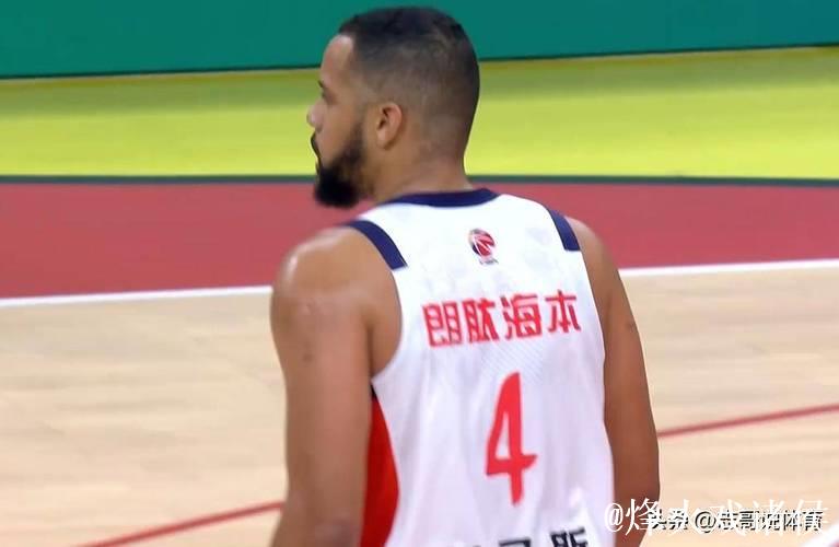 抬走下一个！CBA豪门3分险胜3连胜，被寄予厚望的他7中1